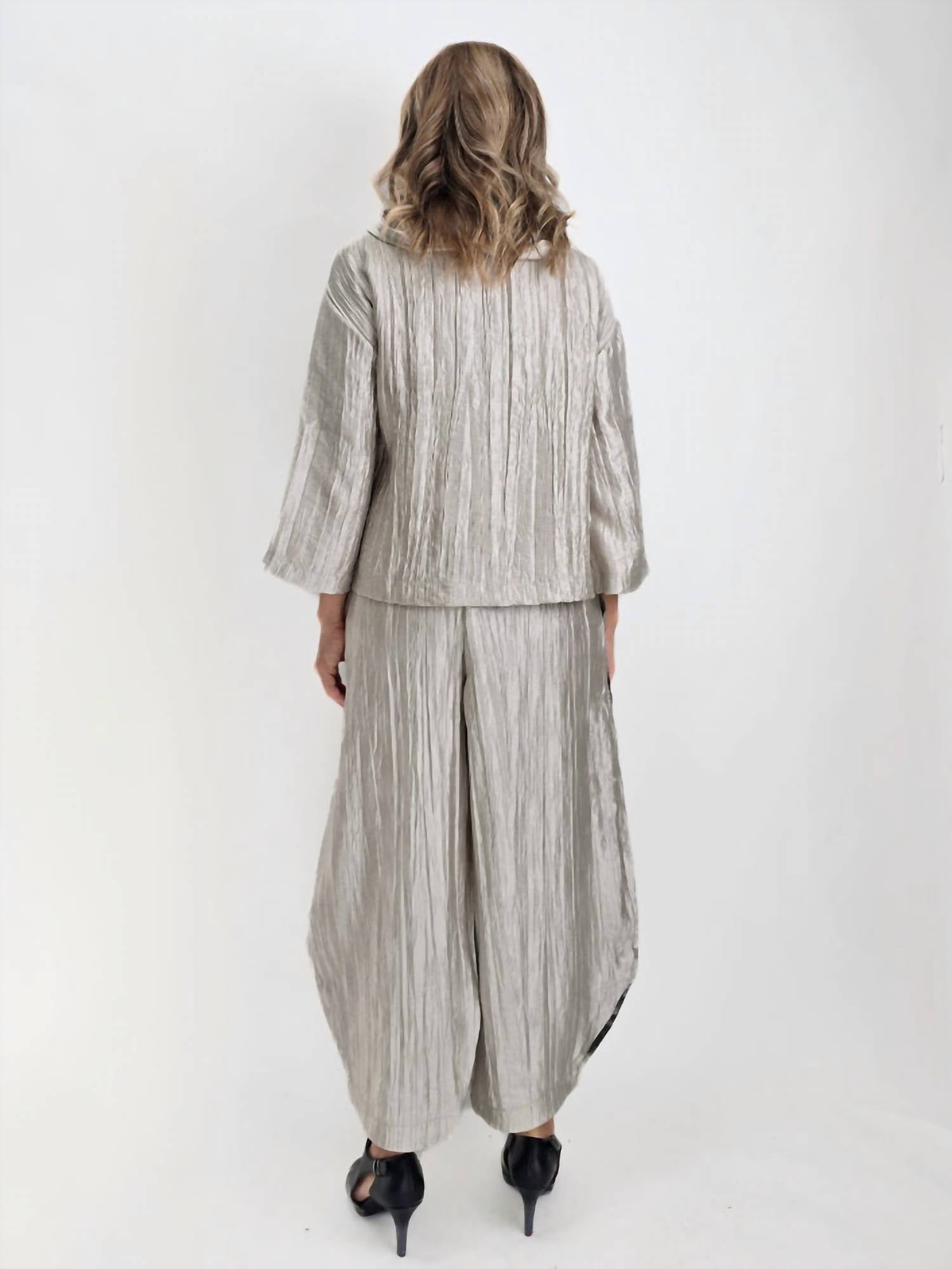 Ozai N Ku - Lantern Pants With Blush Stroke Print