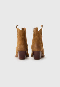 Dolce Vita Women's Shania Boot in brown - women's shoe - alternate view