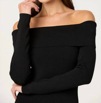 Astr - Lidia Off-shoulder Pleated Midi Dress