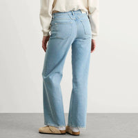 Closed - Gillian Jeans