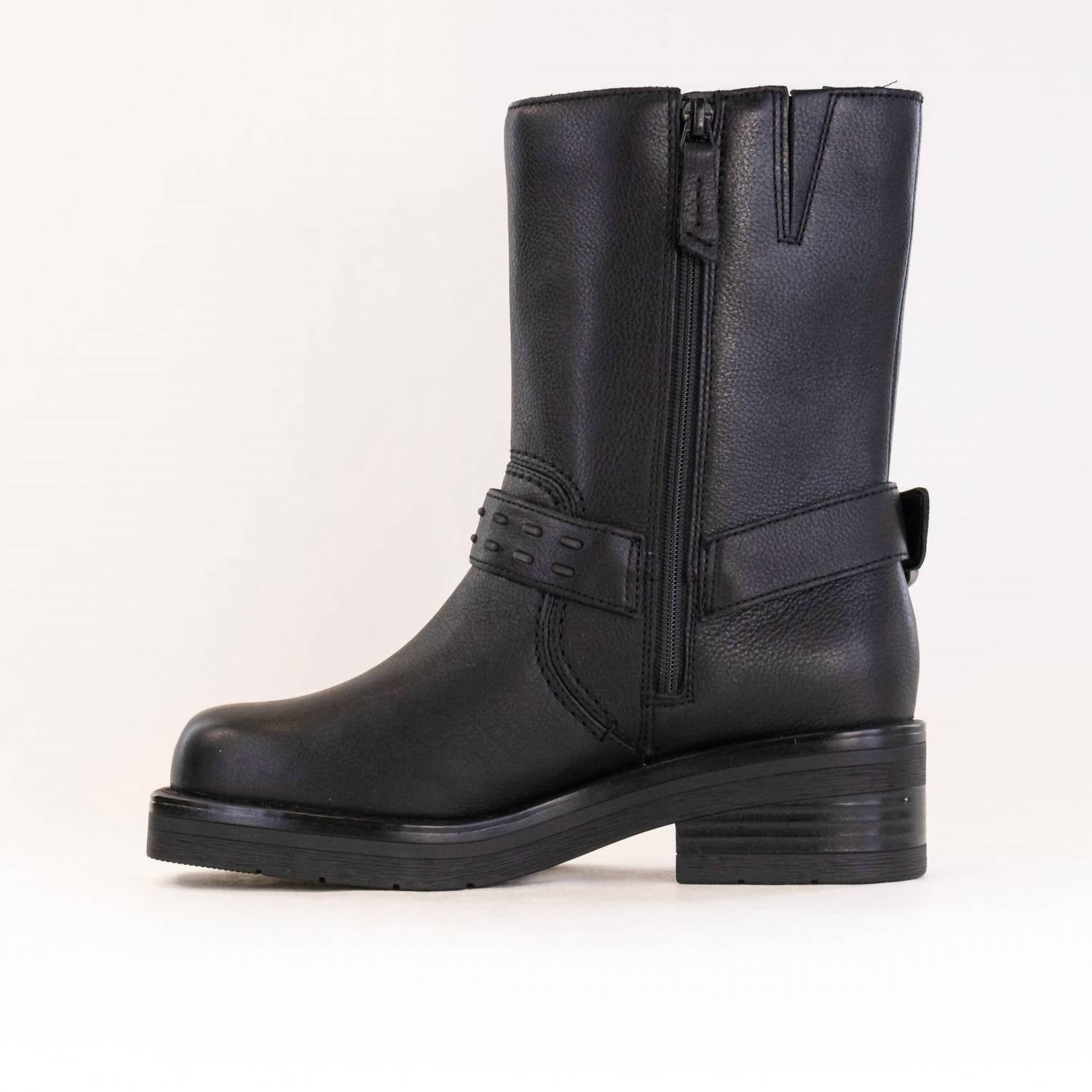 Clarks - Women's Rebelle Up Boot