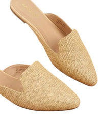 Bamboo - Women's Classy Closed Toe Sandals