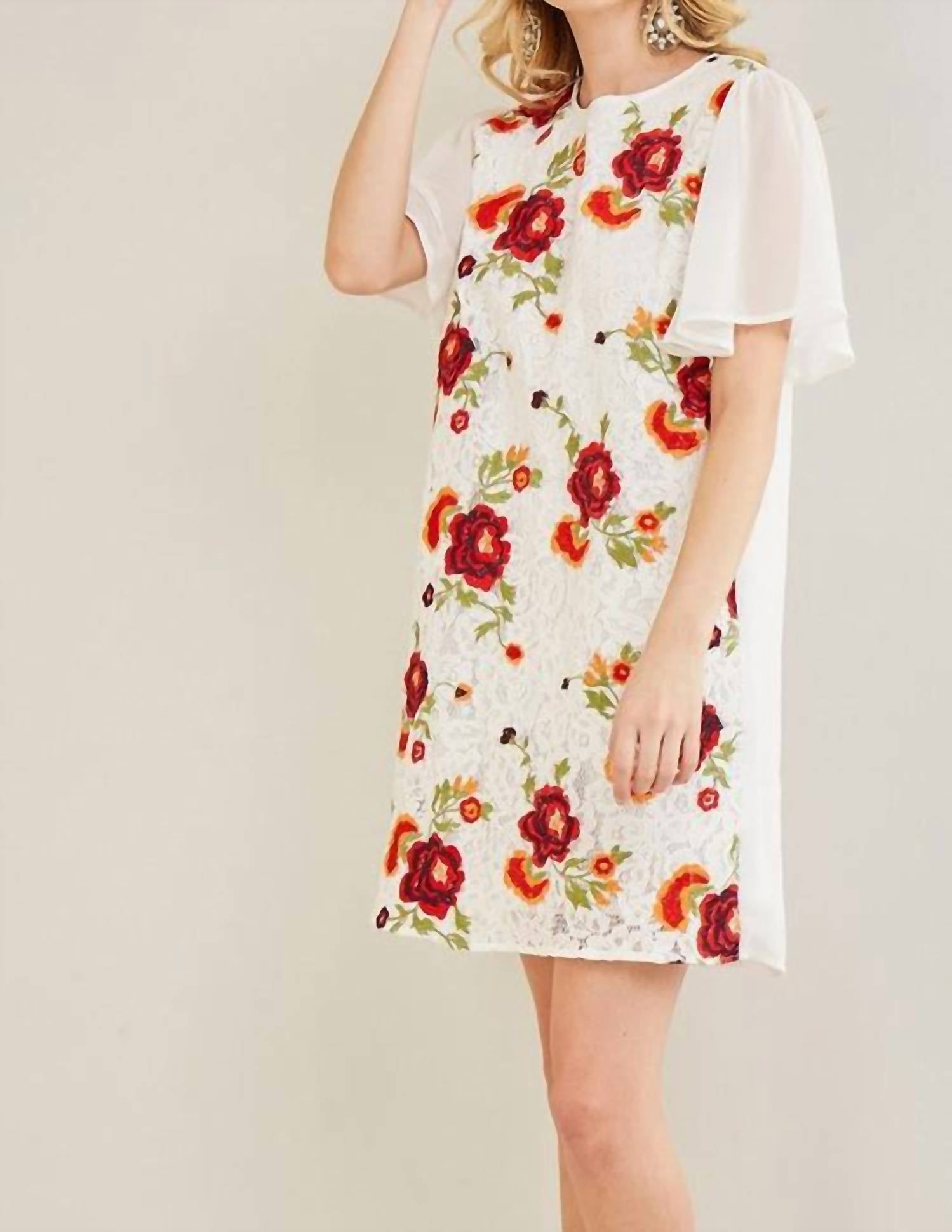 Entro - Lace & Floral Shift Dress