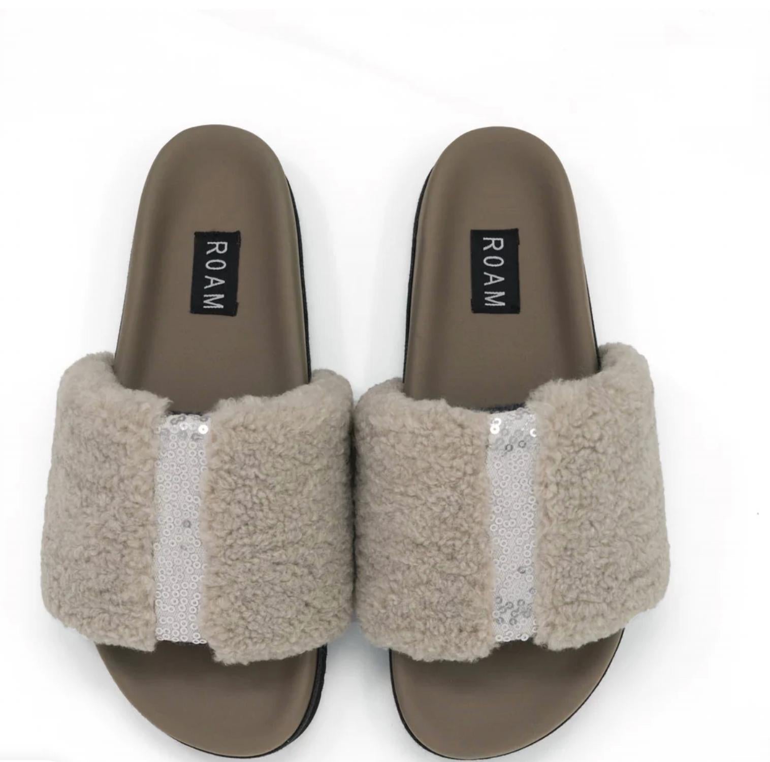 Roam - Women's Fuzzy Pailette Slider