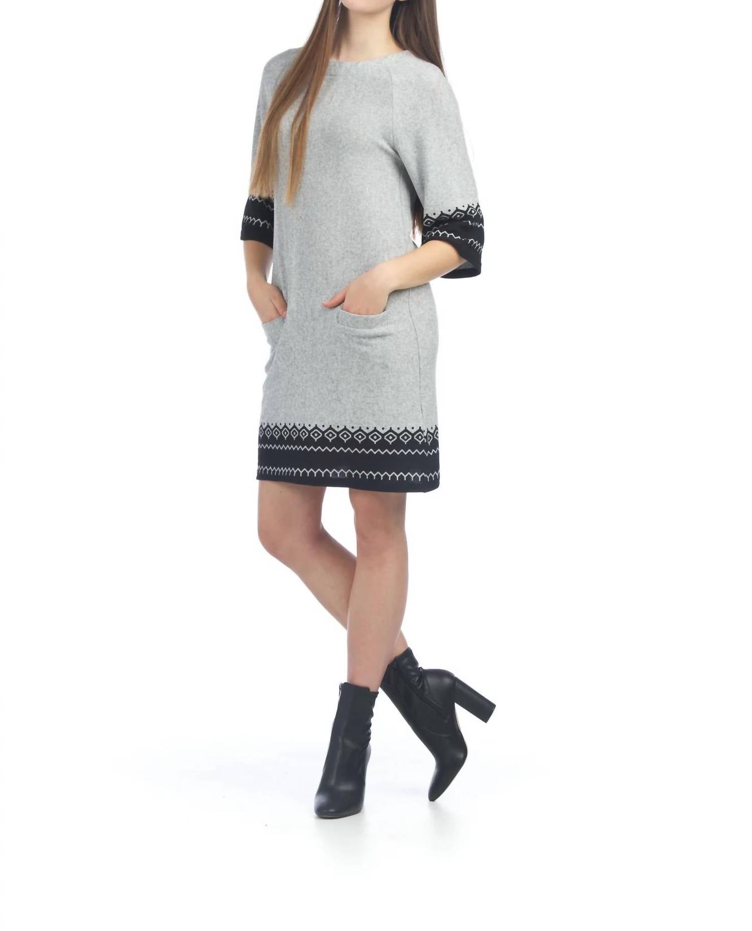 Papillon - Geo Border Print Sweater Dress