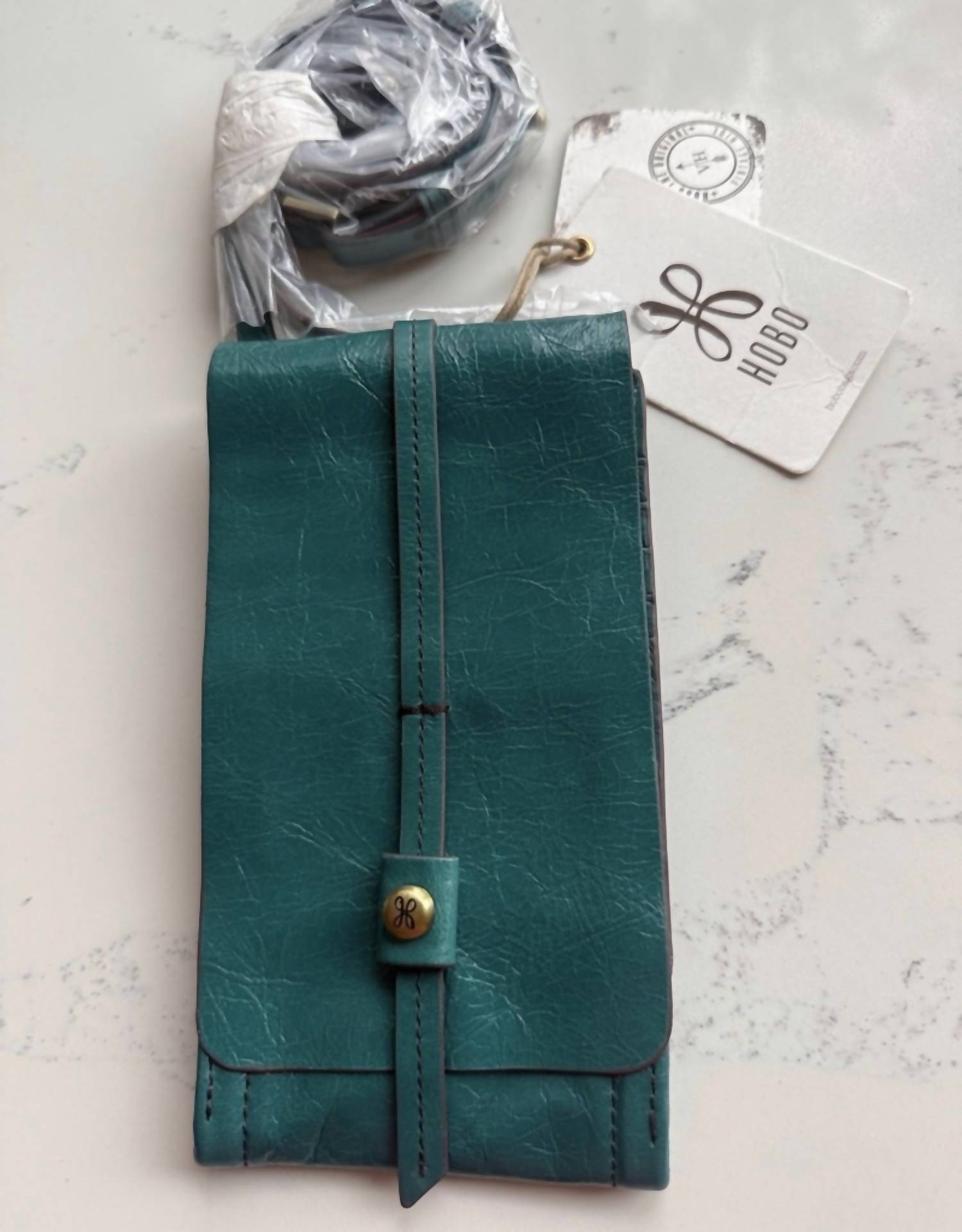 Hobo - Token Crossbody Wallet