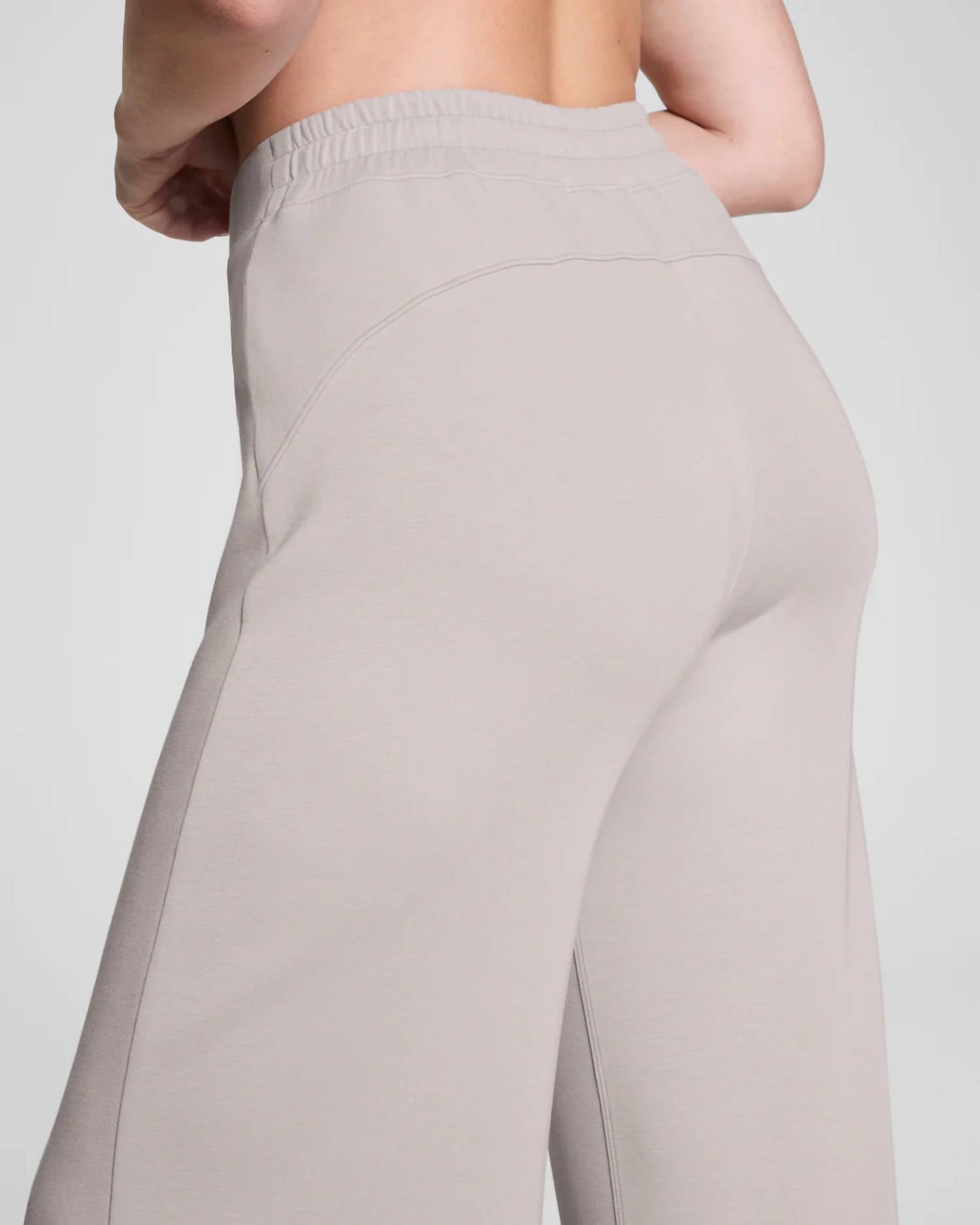 Spanx - Air Essentials Wide Leg Pant
