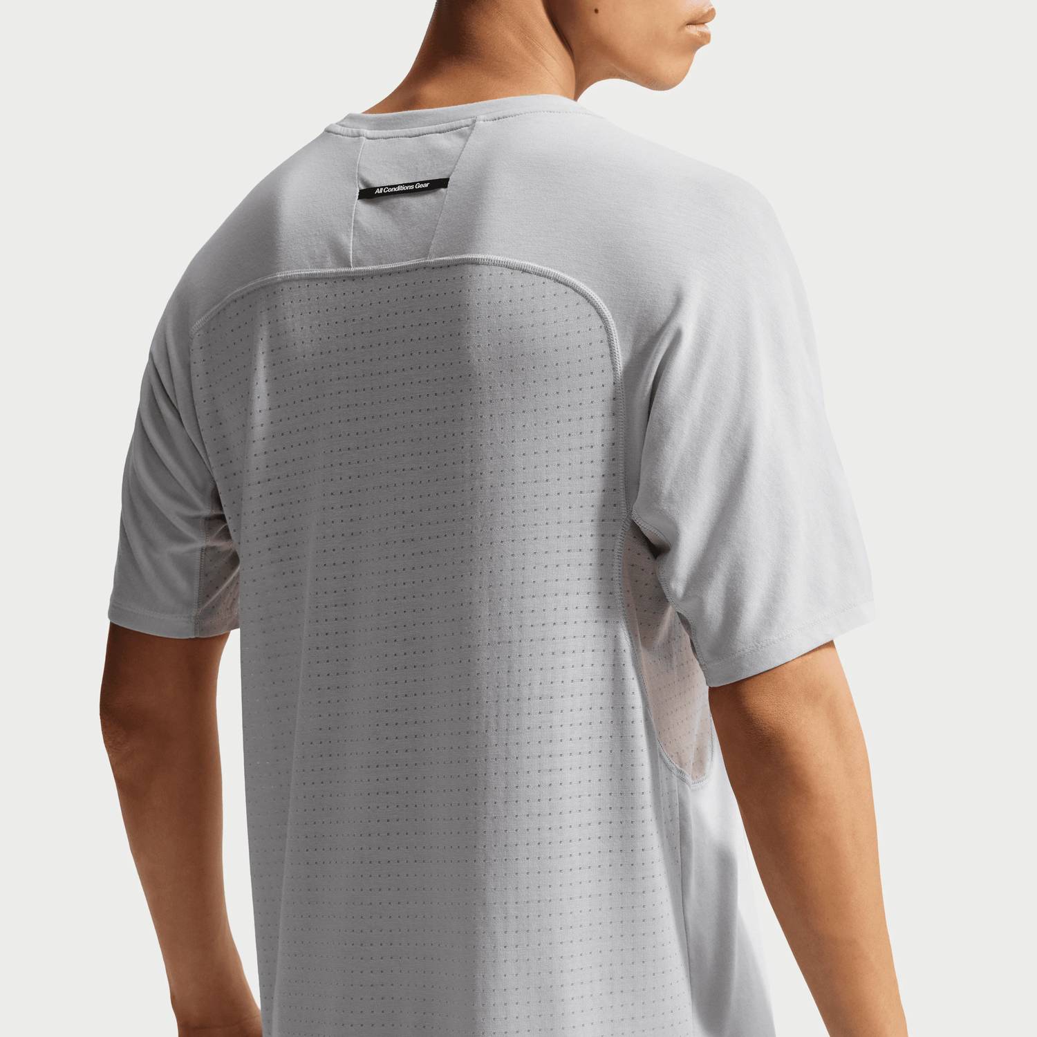 Nike - Acg Solar Chase Trail Running Top