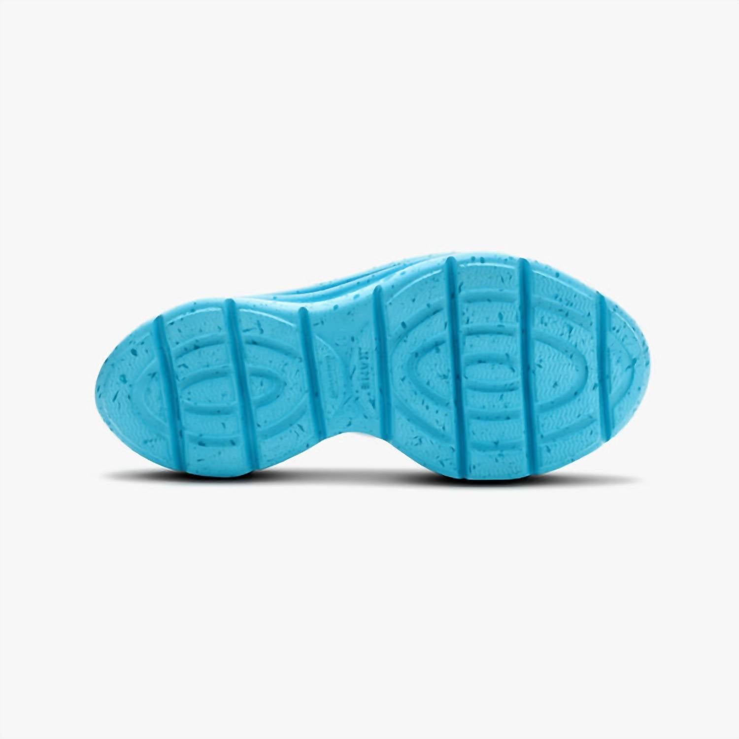 Kane Footwear - Unisex Revive Sneaker