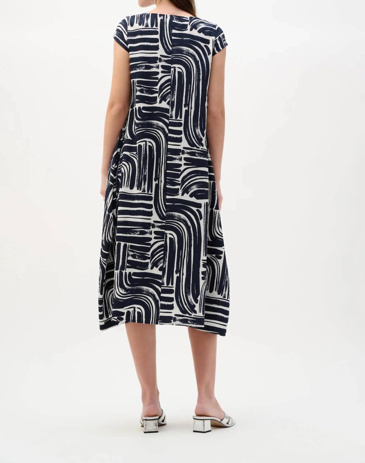 Joseph Ribkoff - Abstract Midi Cocoon Dress