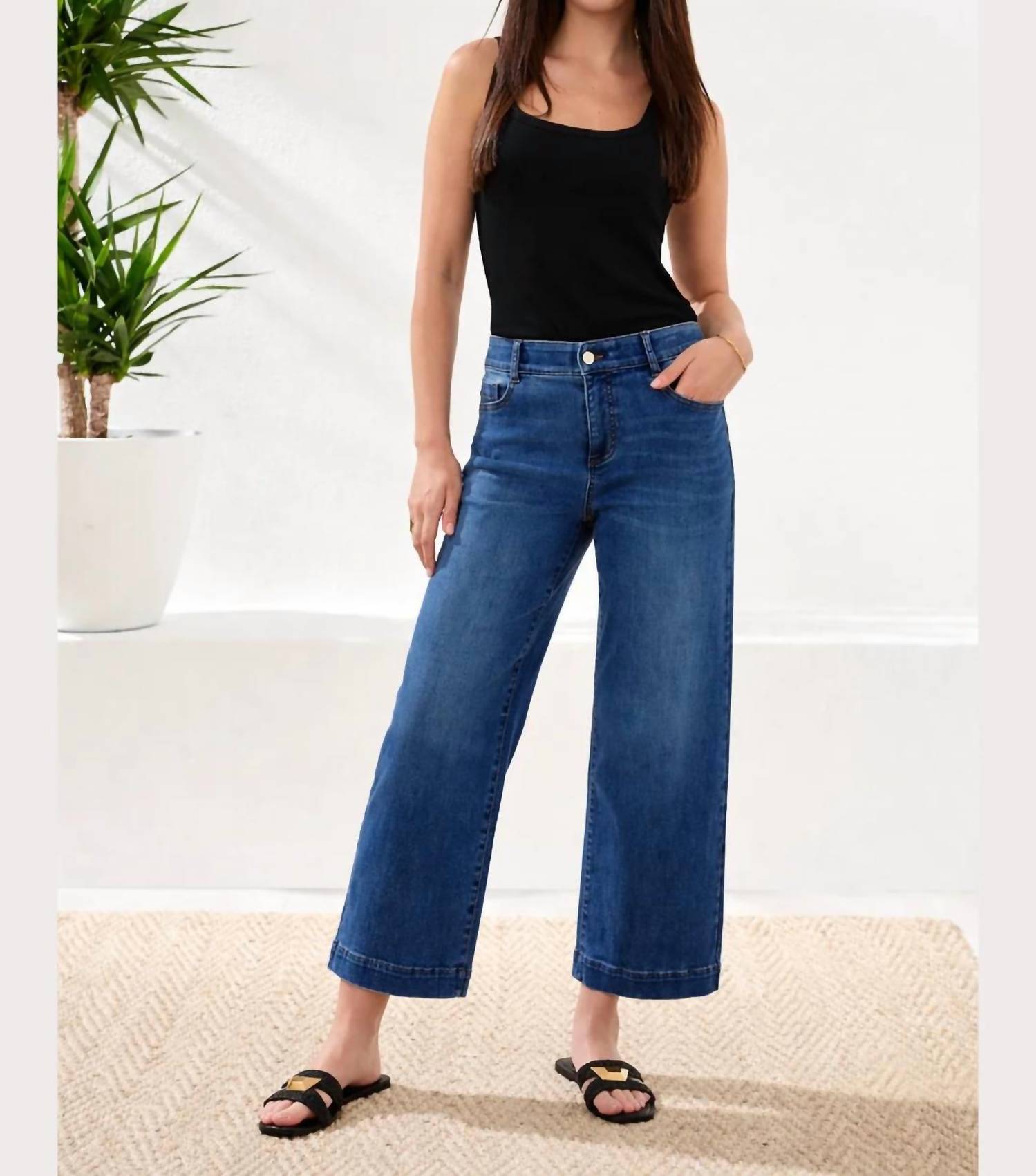 Tribal - Women's Audrey Hugging Wide Leg Crop Jean