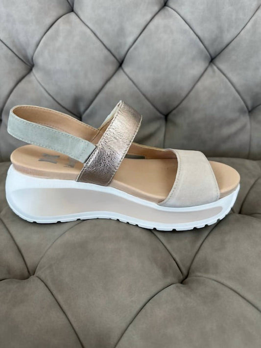 Callaghan - Women's Pesca Shoes