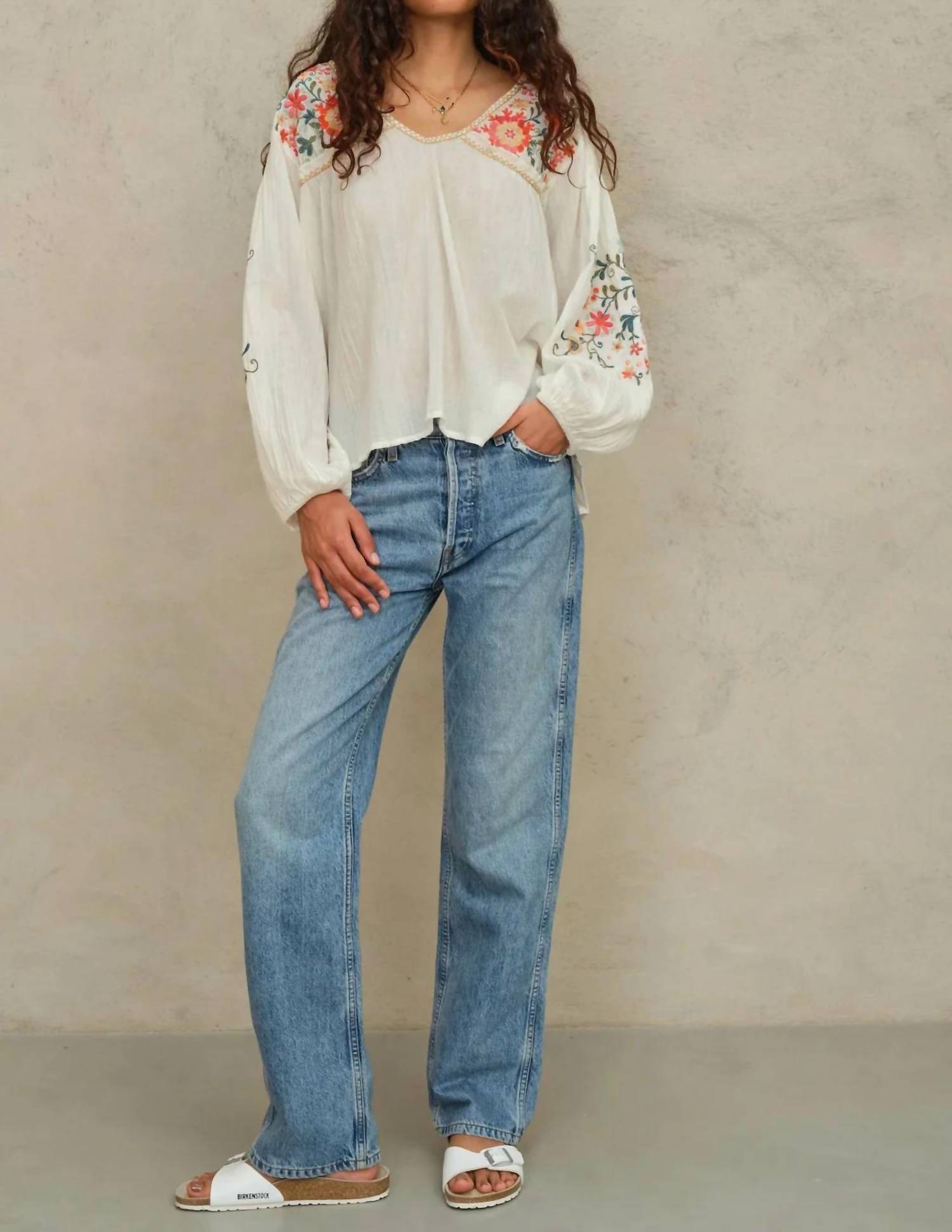 M.A.B.E. - Loren Floral Embroidery Top