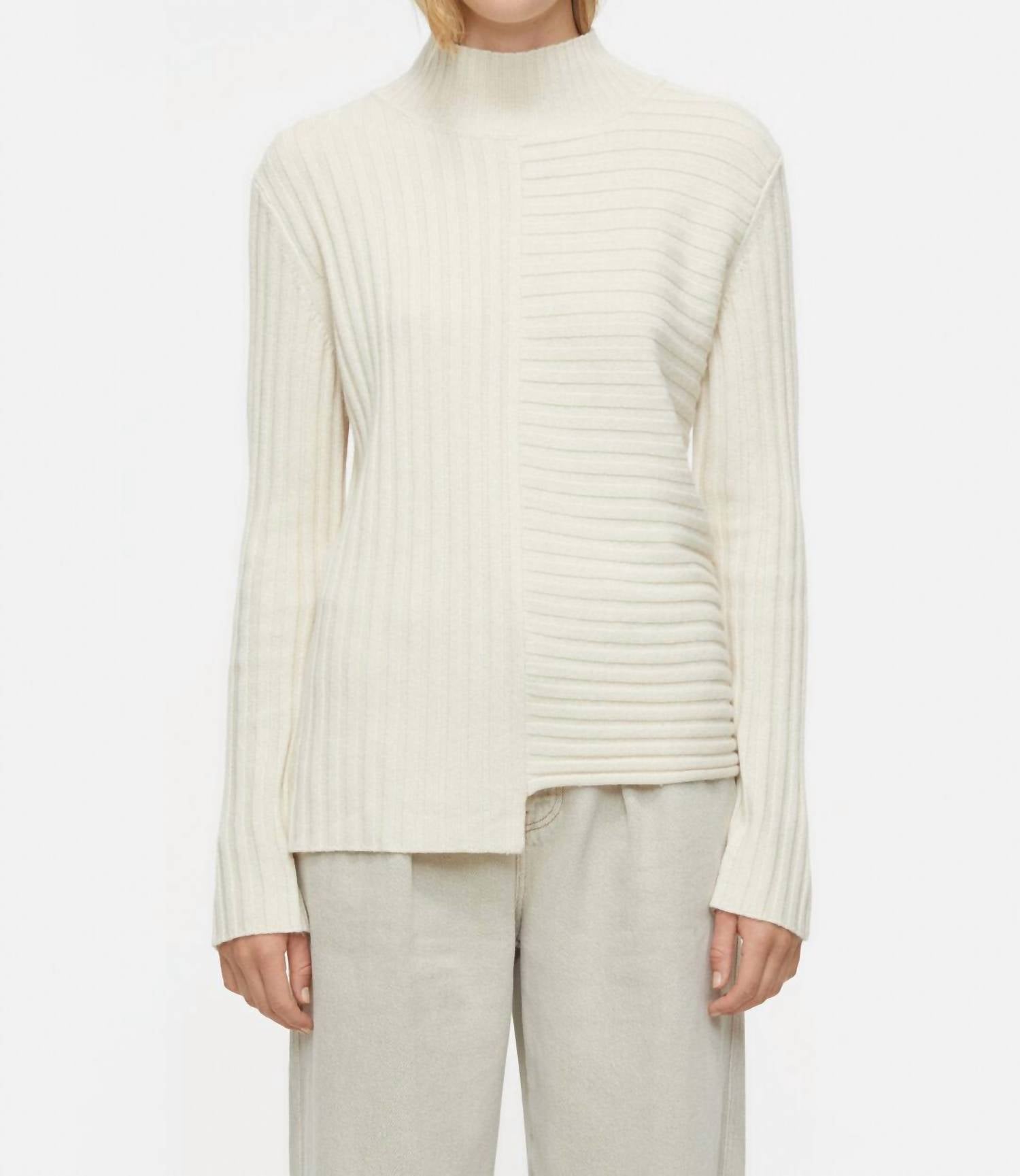 Closed - Turtle Neck Pullover