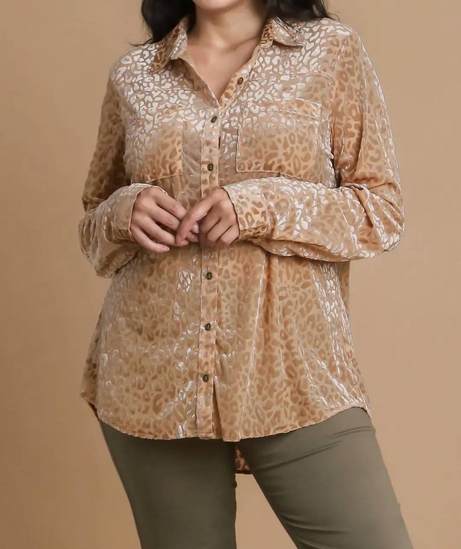 Umgee - Animal Print Long Sleeve Velvet Blouse