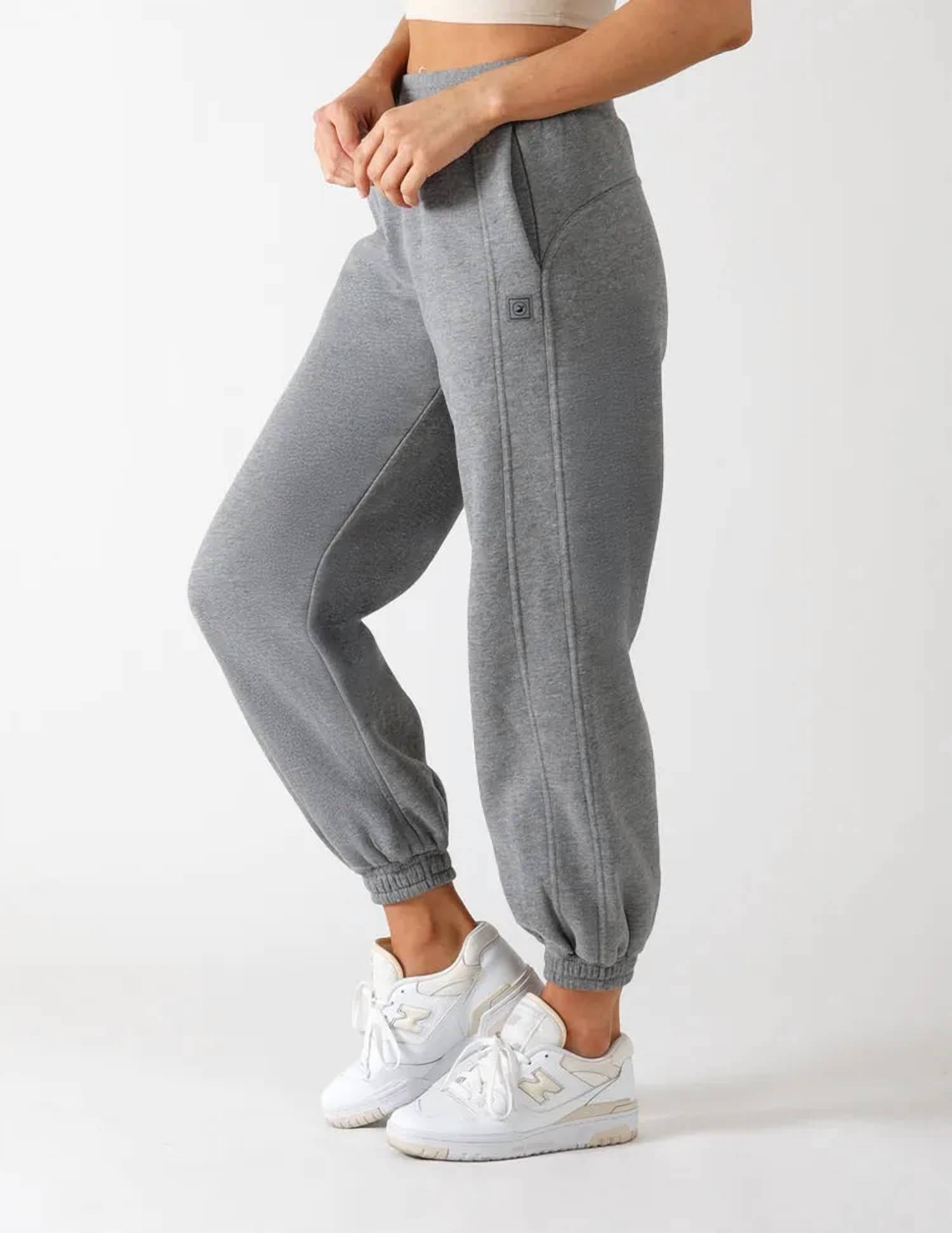 glyder Buffalo Relaxed Fit Jogger in carbon heather - women's pants - detail view