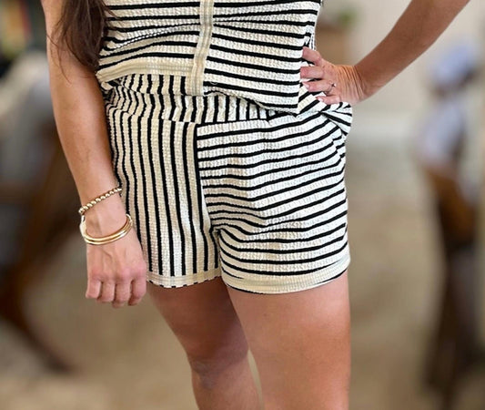 Umgee - Striped Shorts