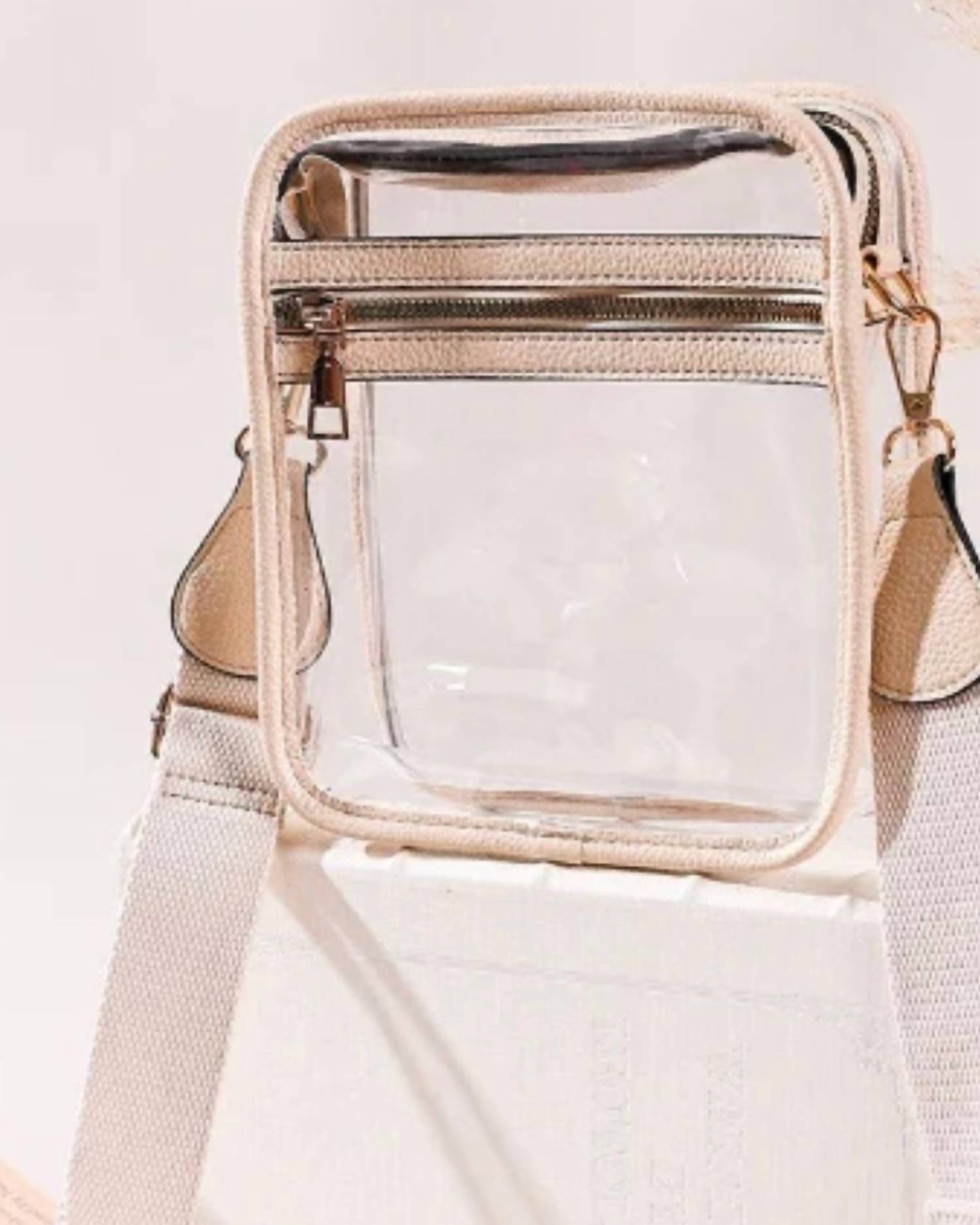 Zenana - Women's Transparent Vegan Leather Crossbody Purse
