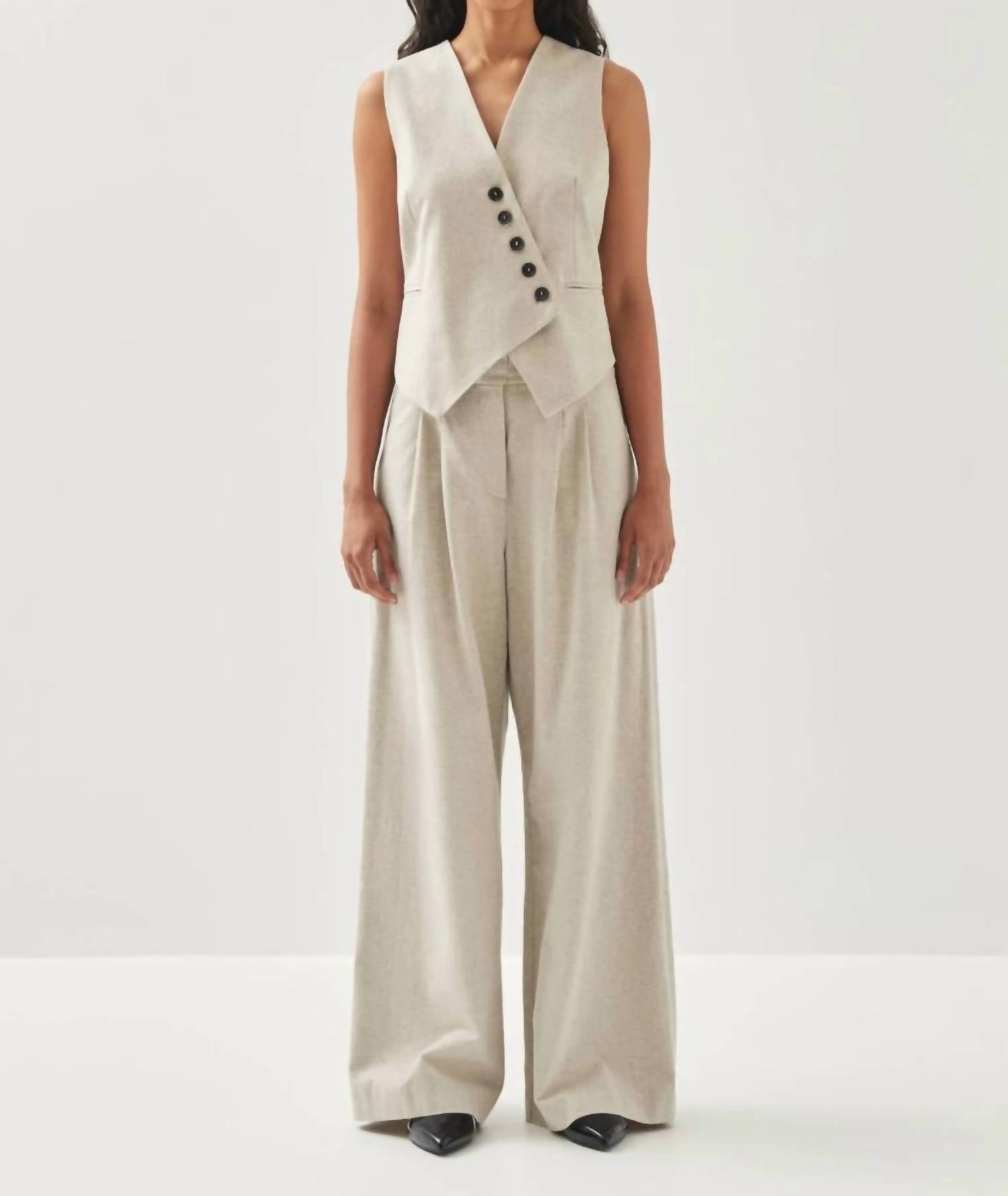 ALOHAS Meran Trousers in beige - women's pants