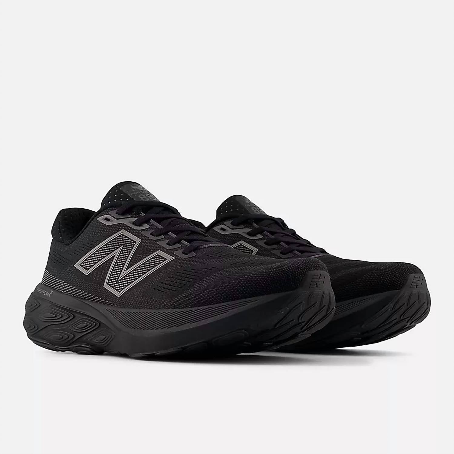 New Balance - Men's Fresh Foam X 880v 15 Sneakers