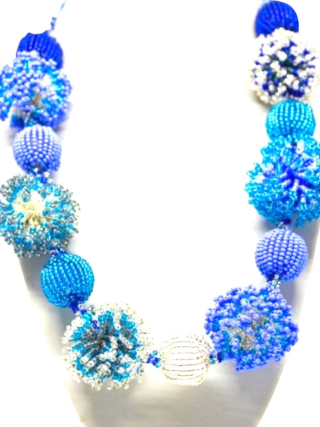 Woya Moya - Women's Hand Beaded Necklace
