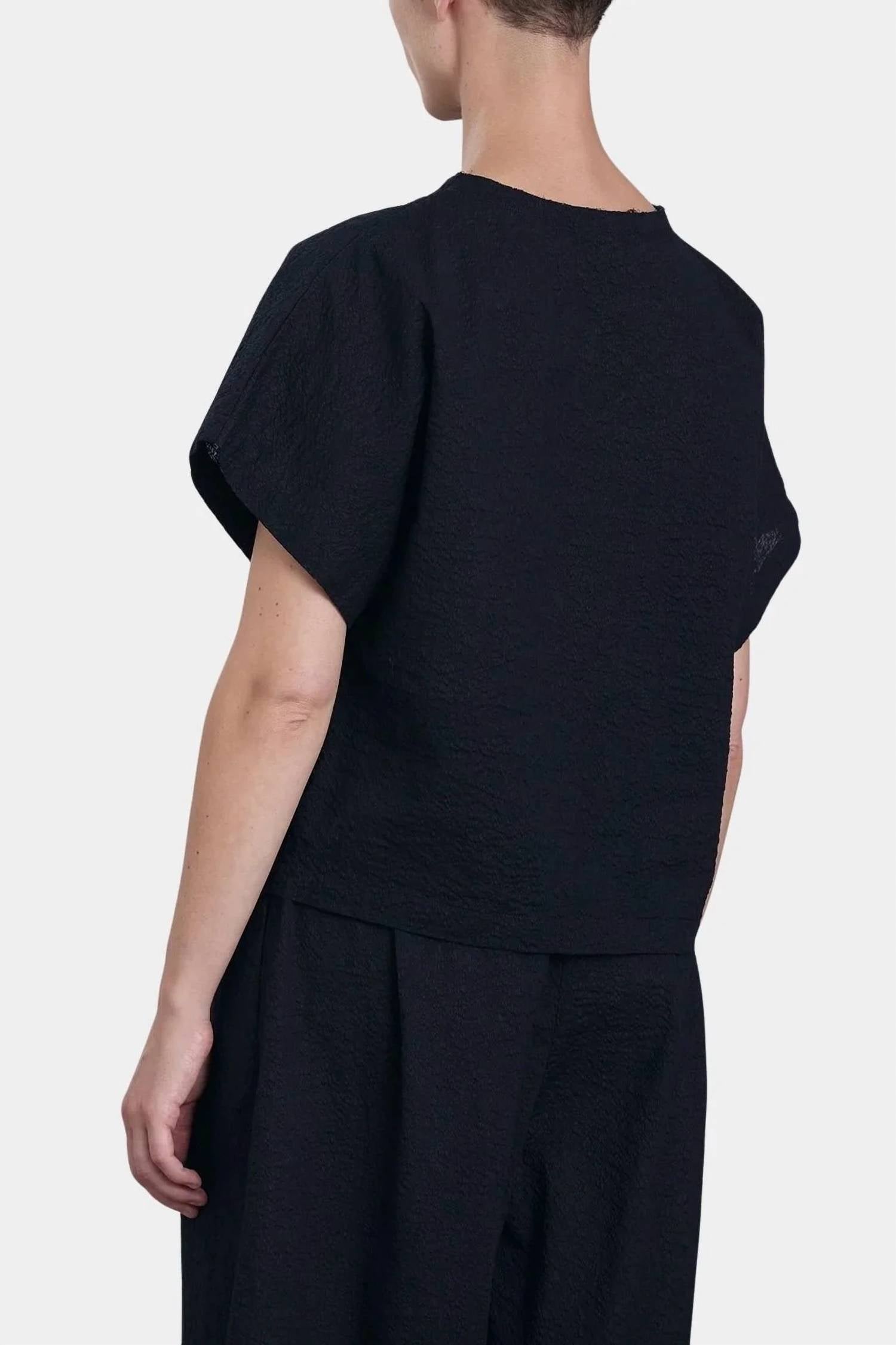 Black Crane - Boxed Top