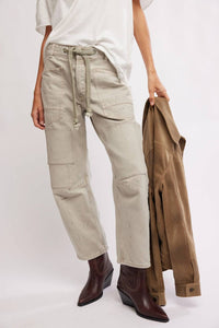 Free People - Moxie Low Slung Pull On Barrel Jeans