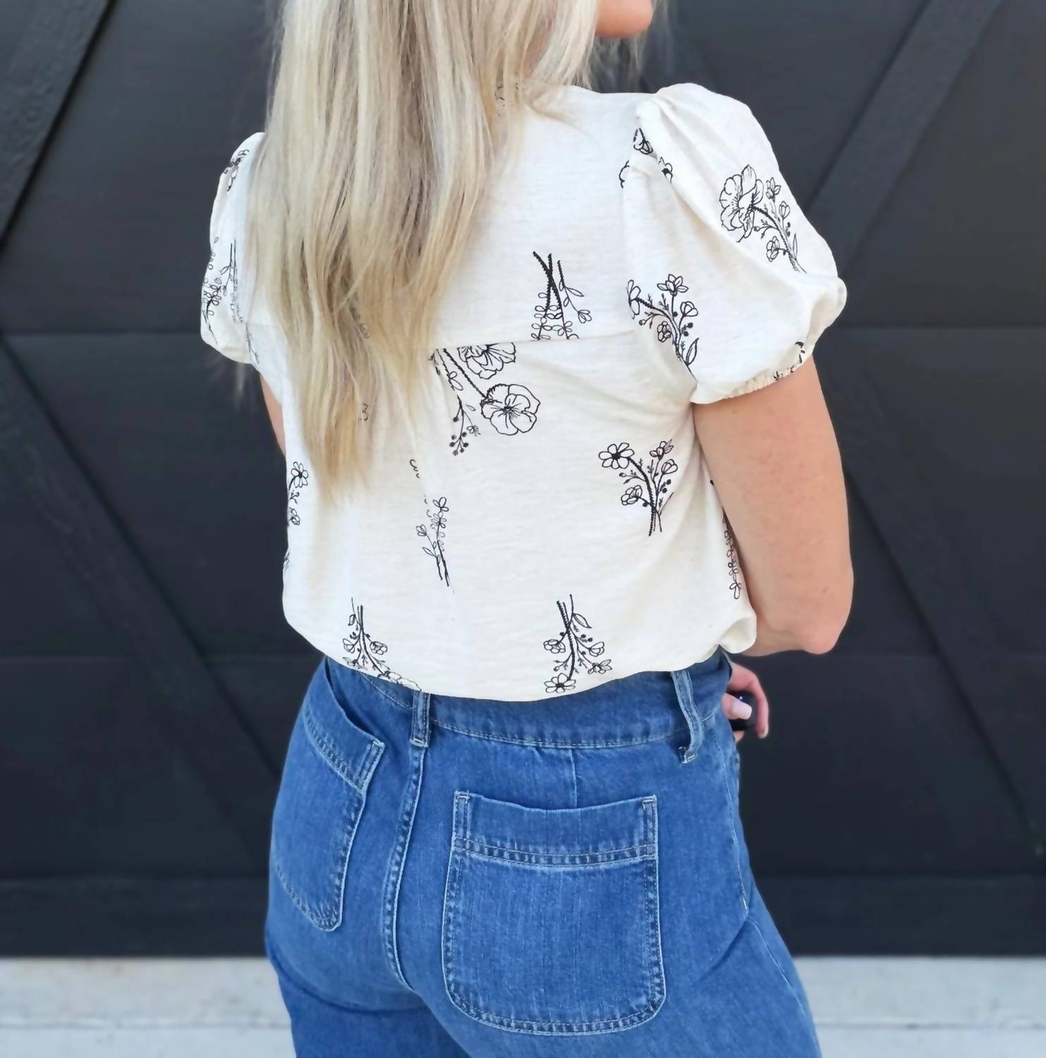 Blu Pepper - Women's Floral Line Split Neck Button Down Top