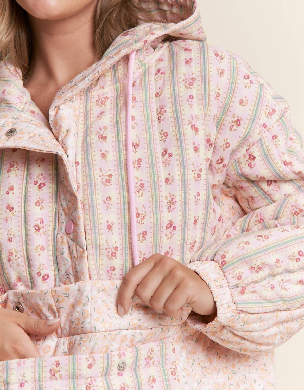 J.Nna - Floral Pattern Pull-over Sweater