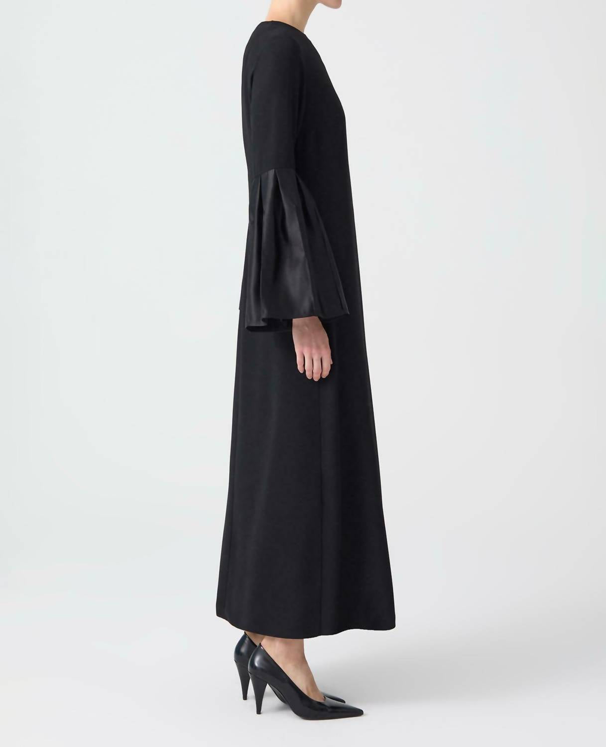 Touche Prive - Taffeta Sleeve Detailed Maxi Dress