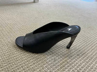 Carrano - Women's Melanya Heels