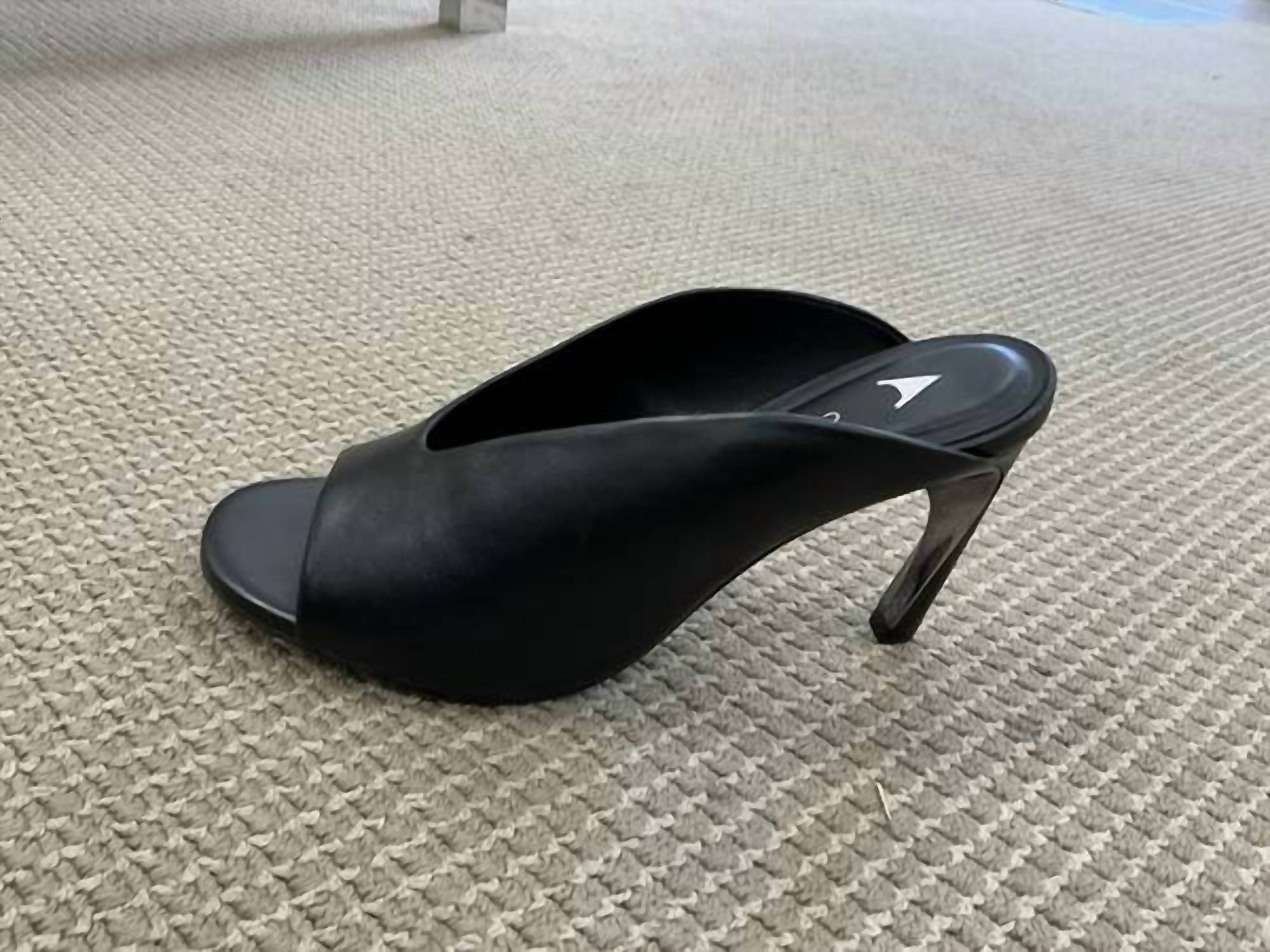 Carrano - Women's Melanya Heels