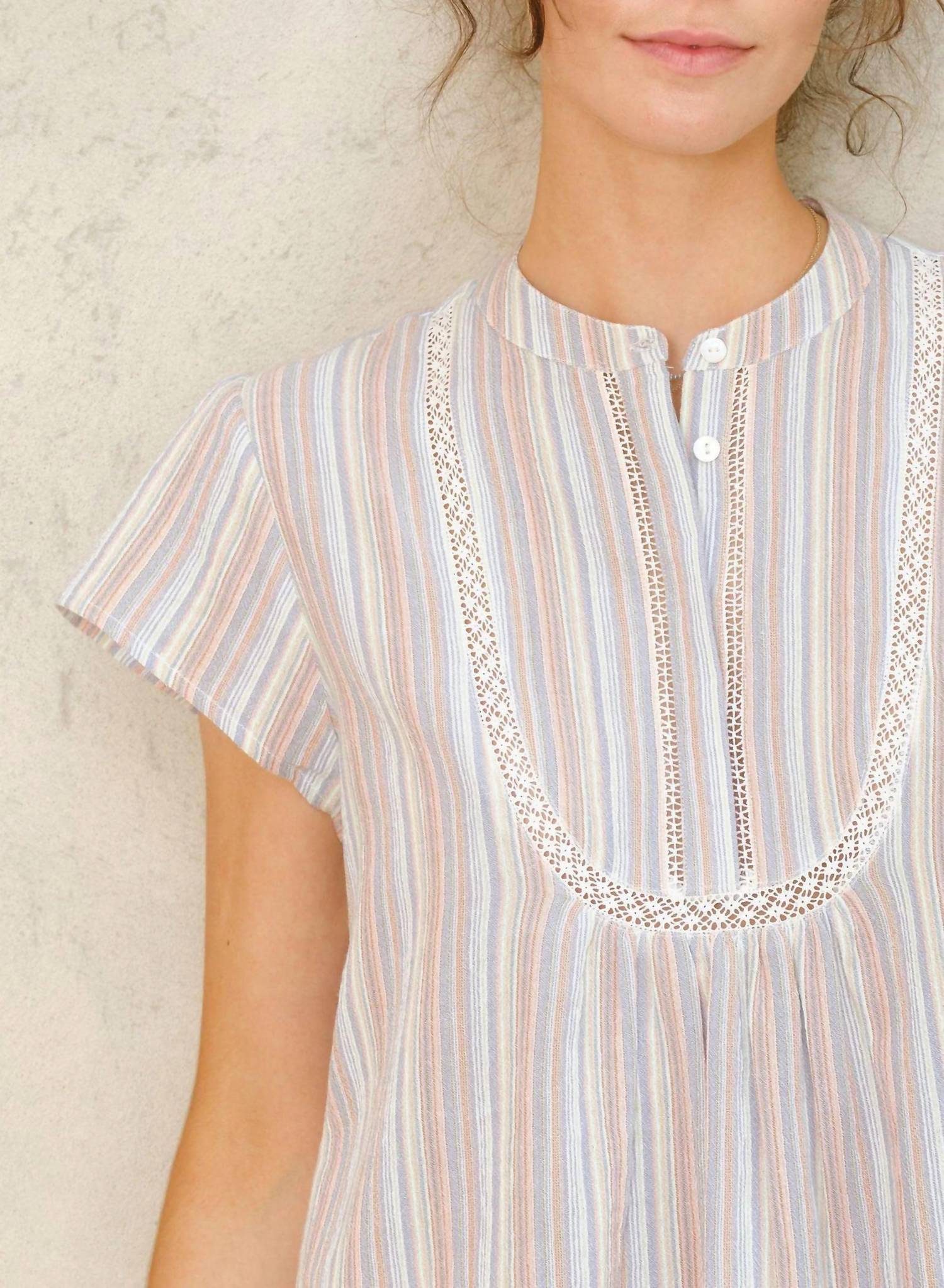 M.A.B.E. - Freya Capped Sleeve Top