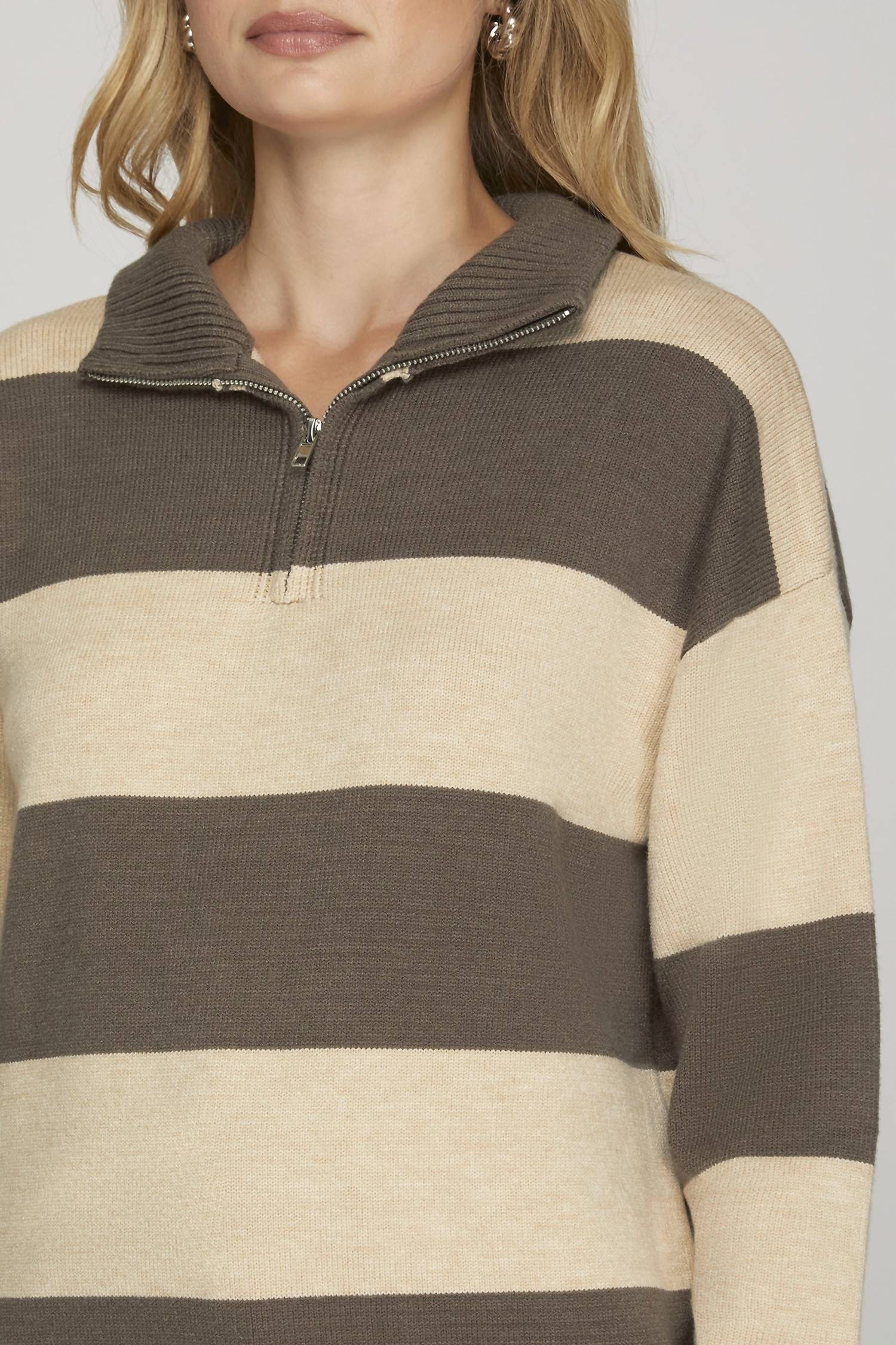 She + Sky - LONG SLEEVE HALF ZIP STRIPED SWEATER