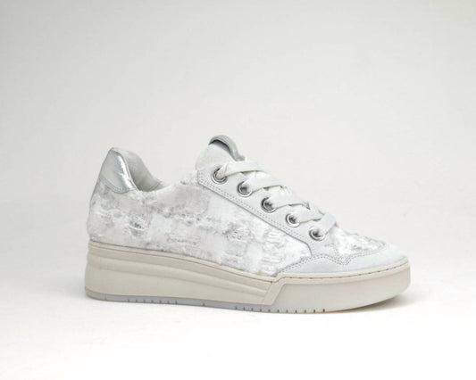 Softwaves - Women's Leona Velour Sneakers