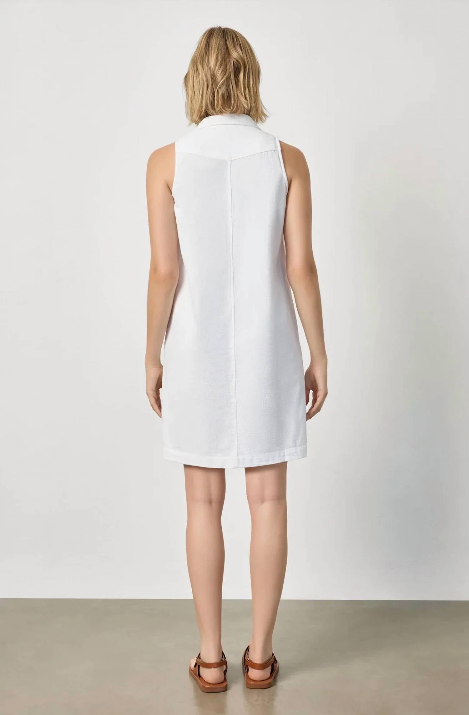 Lilla P - Sleeveless Pleat Pocket Dress