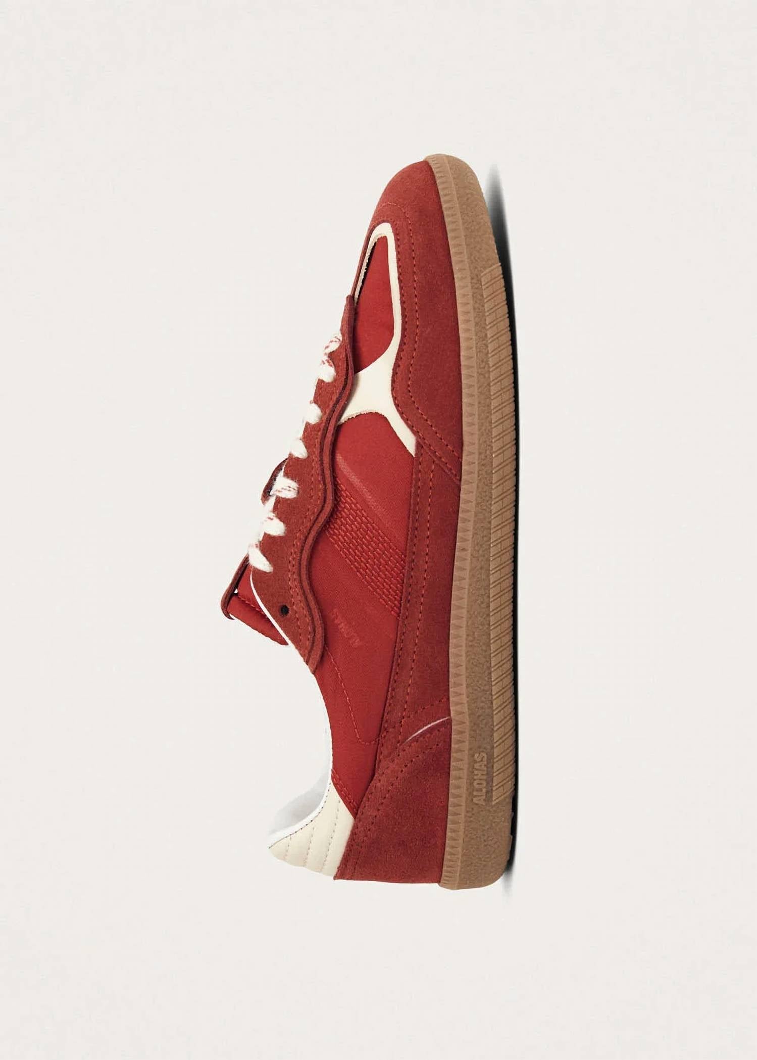 Alohas - Women's Rife Sheen Leather Sneakers