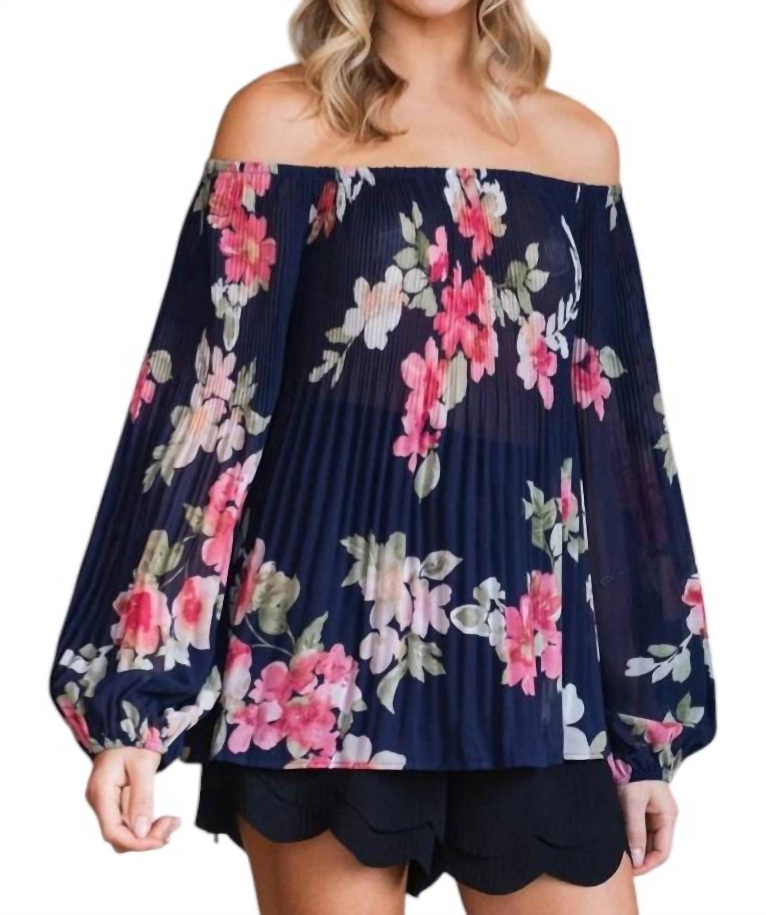 Oddi - Hearts Divided Floral Blouse