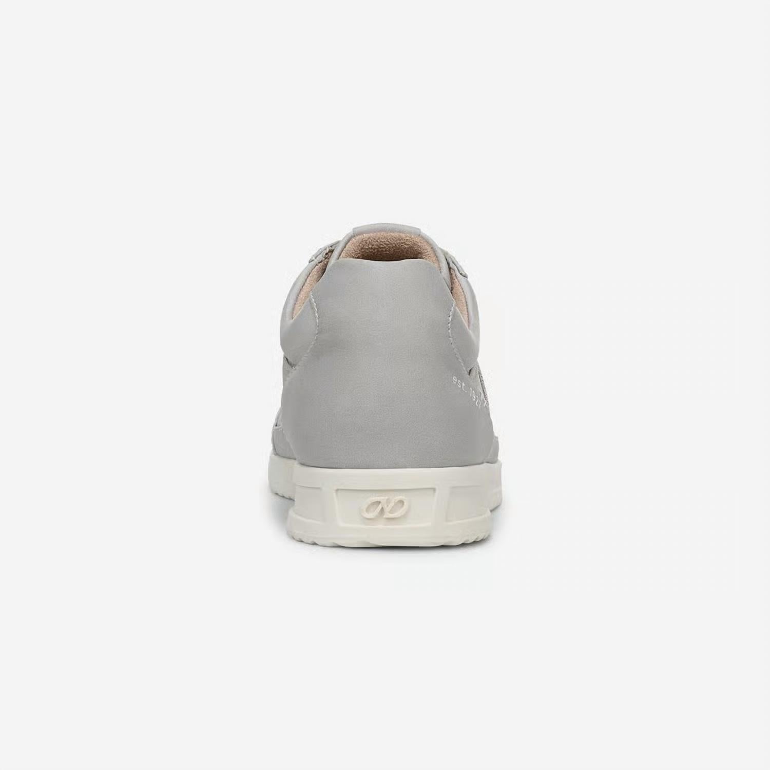 Naturalizer - Women's Garnet Sneaker