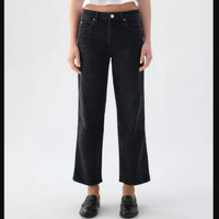 Amo - Billie Wide Straight Leg Jeans