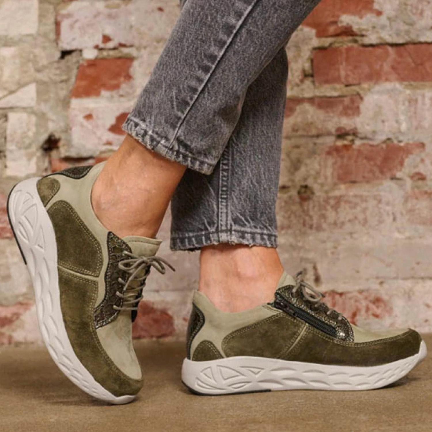 Wolky - Women's Bounce Leather Sneakers