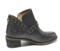Halsa Footwear - Women's Melania Ankle Boot