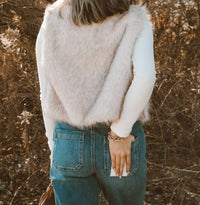 BUCKETLIST Fireside Faux Fur Vest in cream - women's jacket - detail view