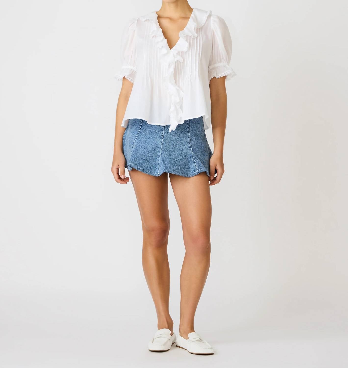 Steve Madden - Lyric Top