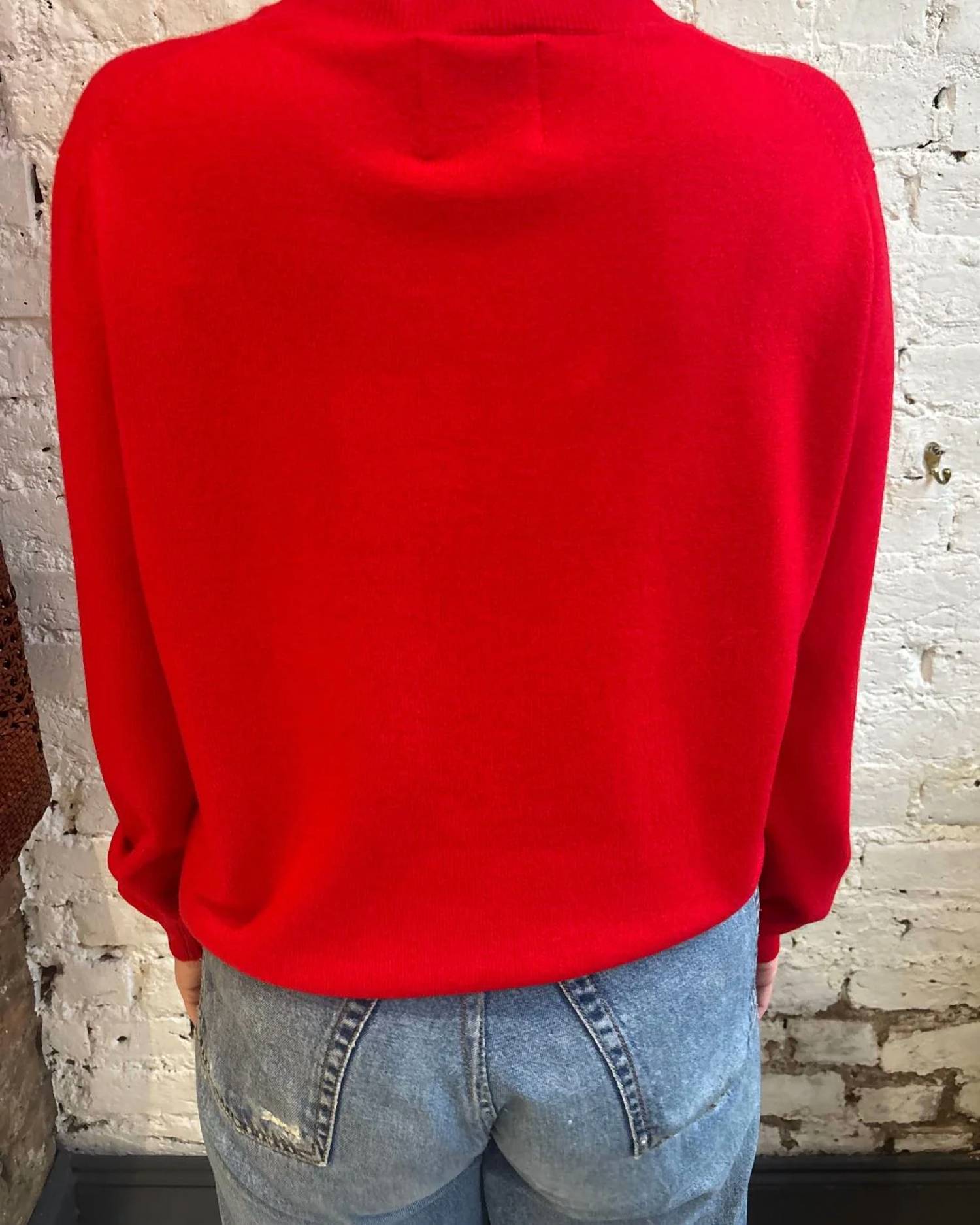 Jumper1234 - Kiss Kiss Crewneck Sweater