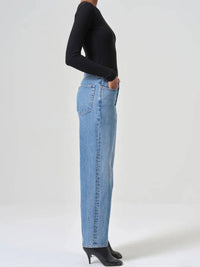 AGOLDE V Waist Baggy Jeans in fairway 2 - women's jeans - alternate view