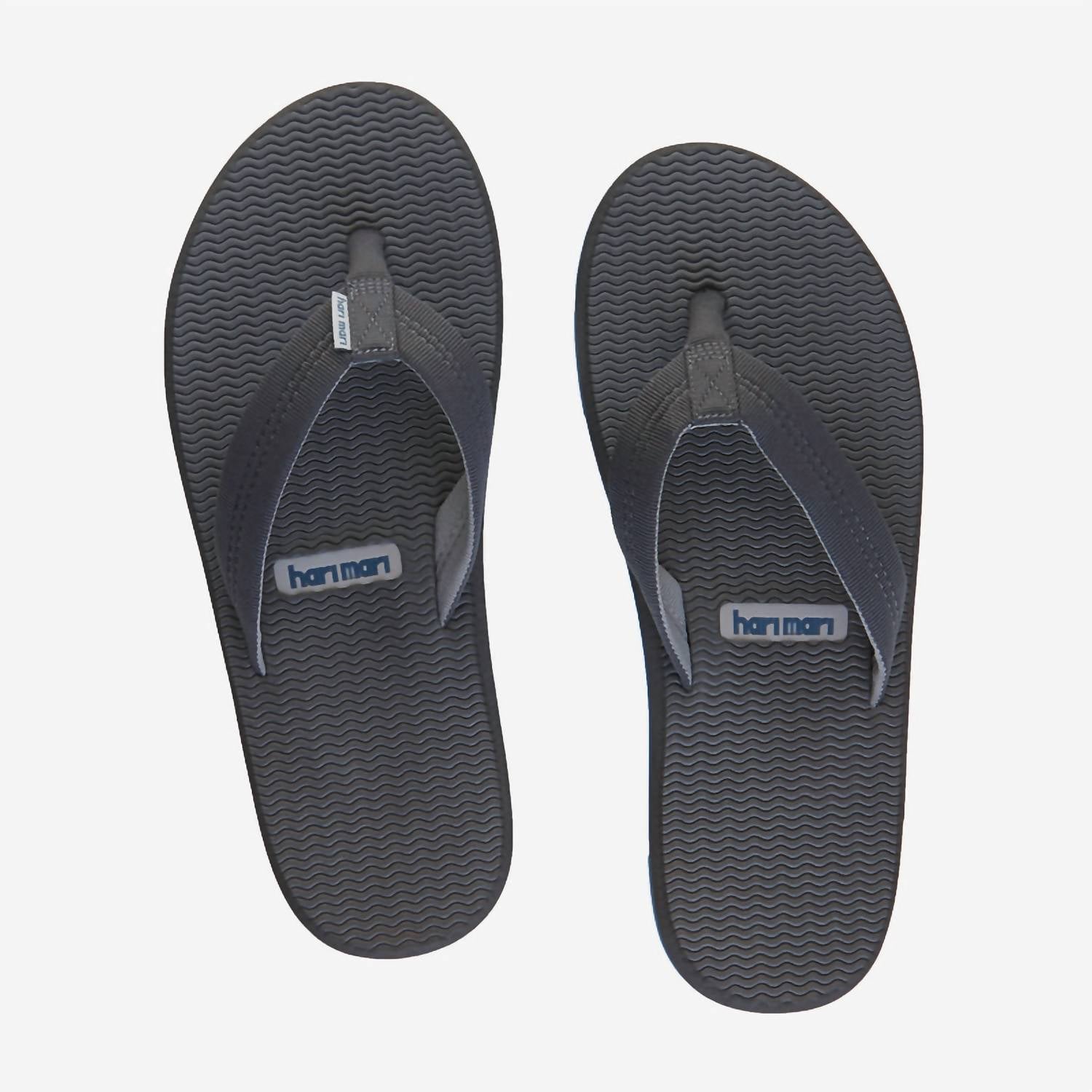 hari mari Men's Dunes Flip Flops in dark charcoal - men's sandal - detail view
