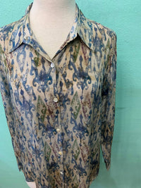 Apny - Women's Batik Buttondown Blouse