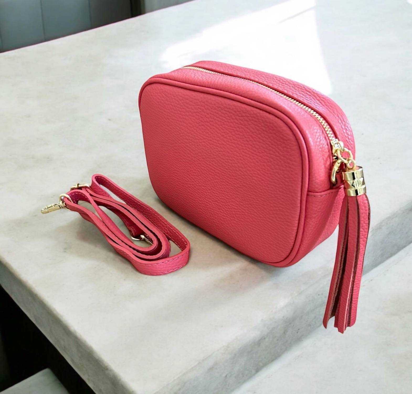 Cadenza Italy - Women's Leather Camera Style Crossbody Bag