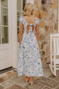 Fate Sweet Attention Floral Dress in white - women's dress - detail view